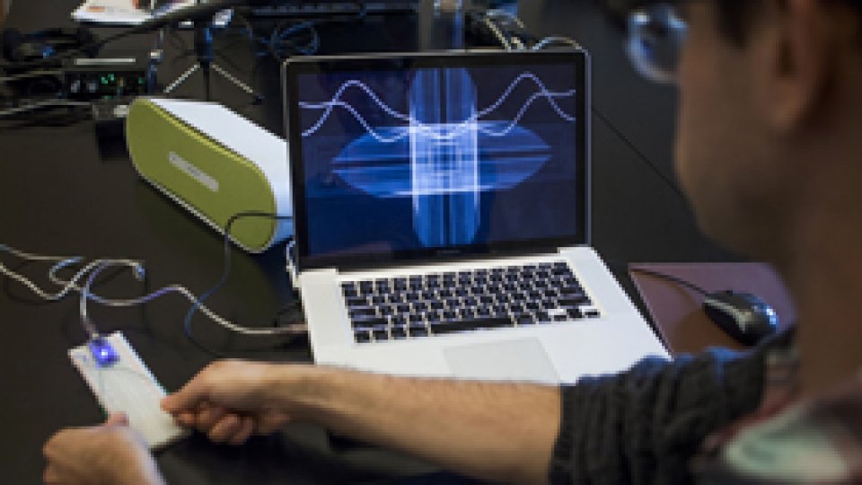 Reventon, virus cu antet fals FBI