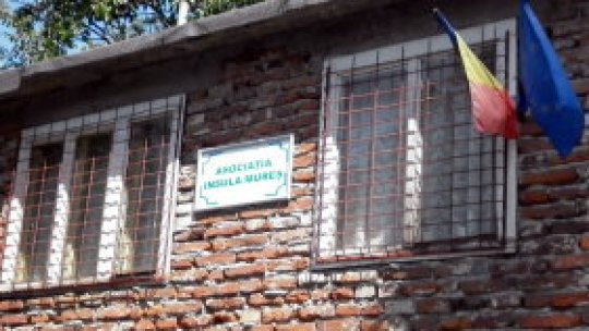 Insula refugiaţilor