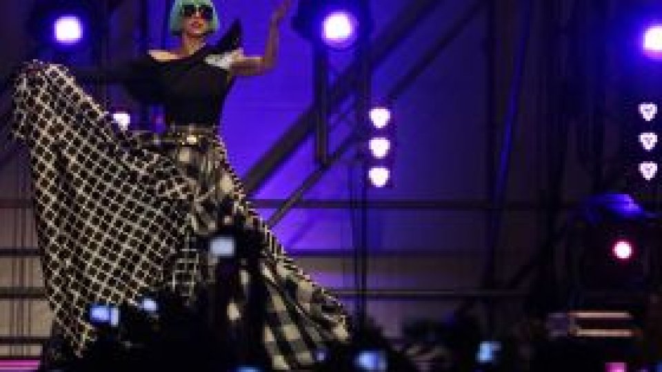 Lady Gaga concertează la Bucureşti
