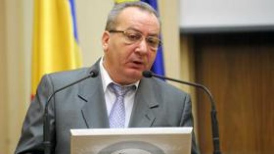 Populaţia stabilă a României "este de  19.043.767 de persoane"