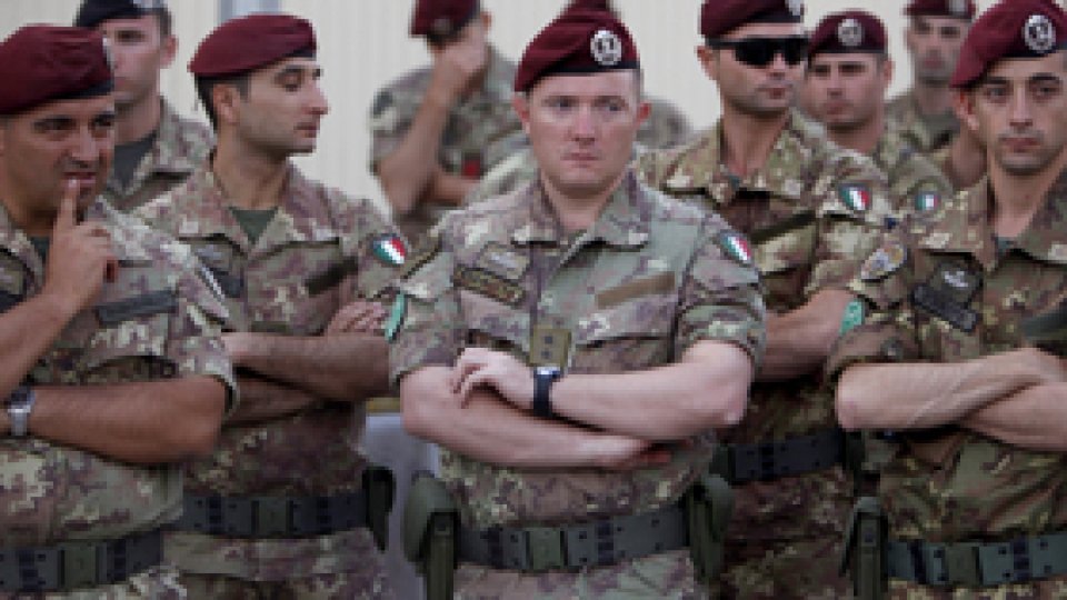 Fără tatuaje la vedere în armata italiană