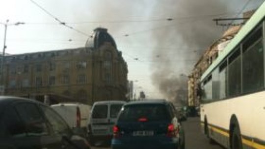 Incendiu în zona Gării de Nord