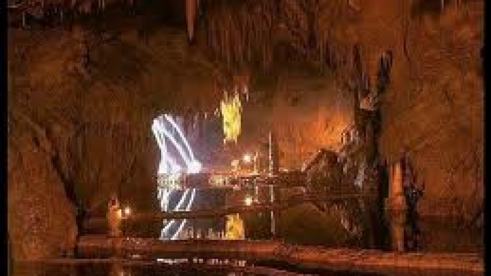 Noi galerii subterane în avenul din Poiana Gropii