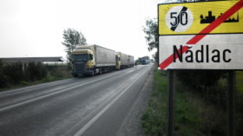 Transportatorii, la coadă în vamă