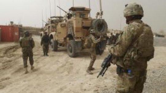 12 victime în urma unui atentat într-o bază NATO din Afganistan