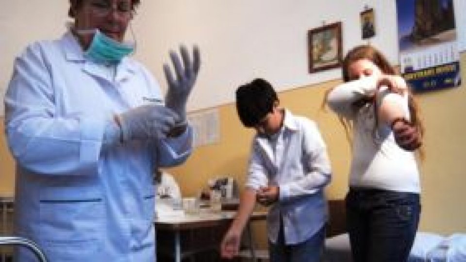 Campania pentru monitorizarea cancerului de col uterin, extinsă