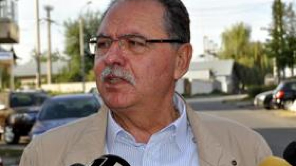 Preşedintele CJ Argeş Constantin Nicolescu, urmărit penal