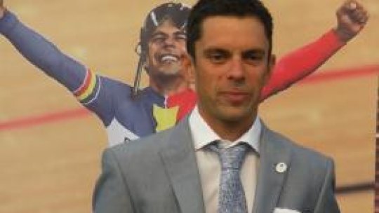 Fanfară şi distincţii pentru campionul paralimpic Eduard Novak