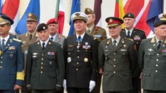 Trupele româneşti din Afganistan retrase "în principiu din 2013"
