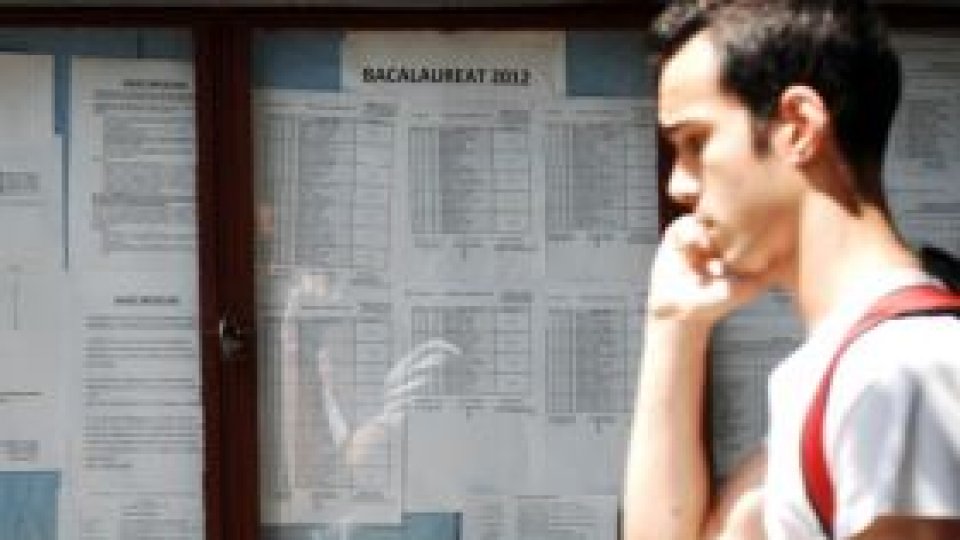 The senate passed the  draft law regarding the professional Bac