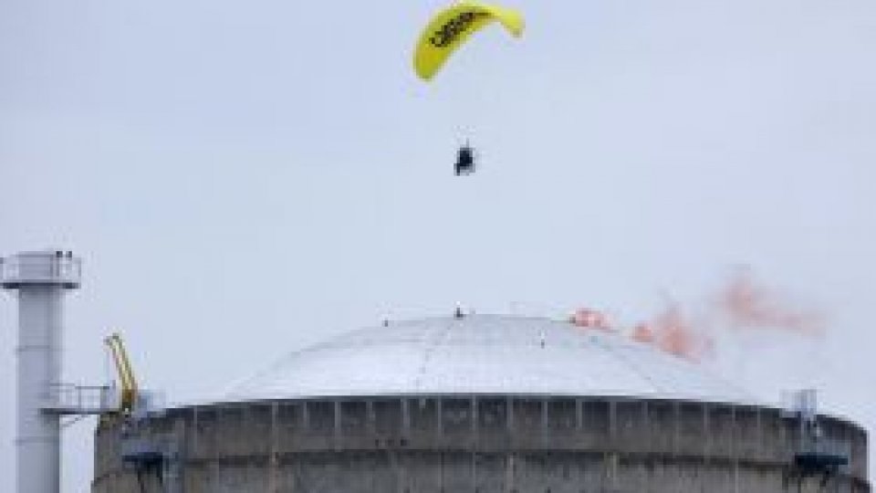 Patru români au încercat să fure metal dintr-o centrală franceză