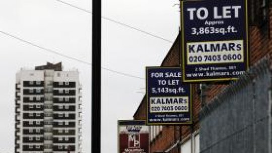 Extinderea de locuinţe şi magazine în Anglia, "fără autorizaţie"