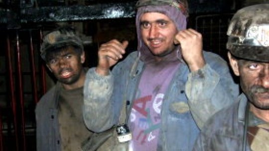 500 de mineri, disponibilizaţi la Petroşani