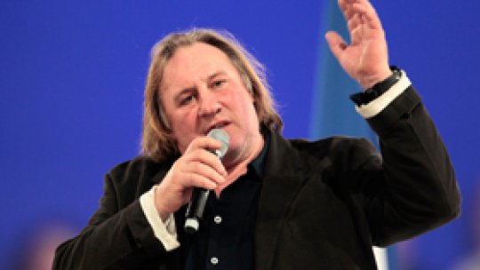 Vladimir Putin i-a înmânat paşaportul rus lui Gerard Depardieu