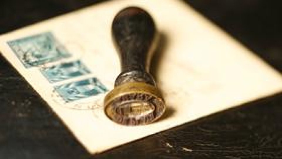 Românii nu-şi mai trimit scrisori... clasice