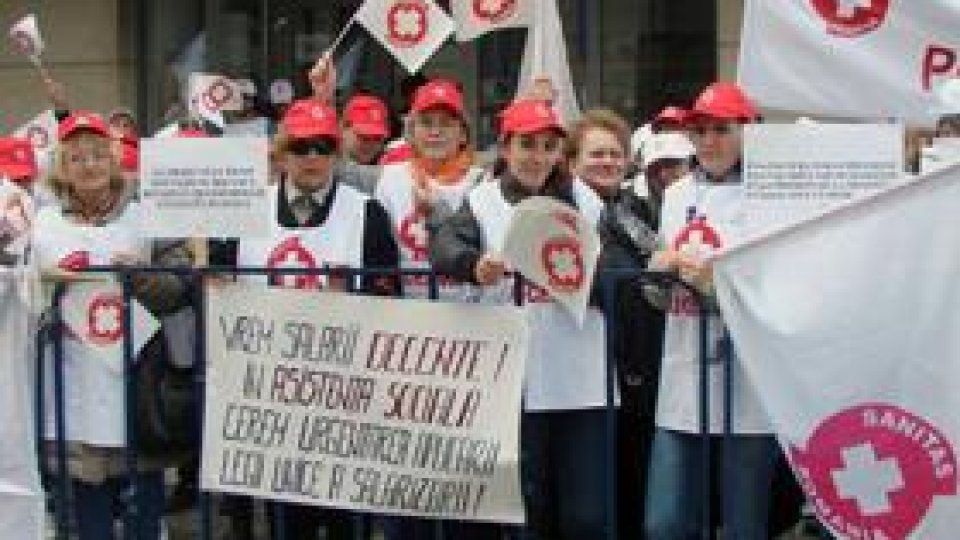 Greva de avertisment a sindicaliştilor Sanitas a încetat