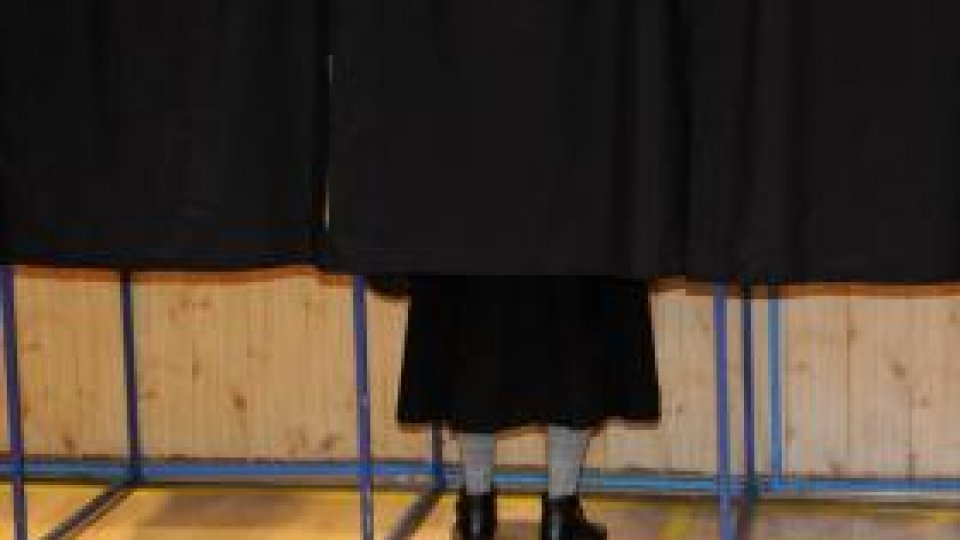 Incidente la alegerile municipale din Kosovo