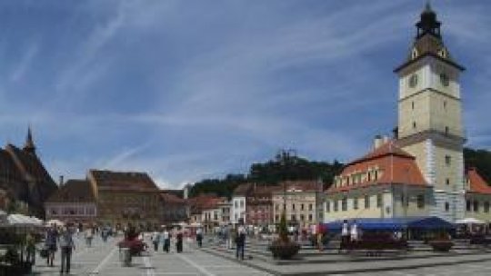 Pomana porcului în Piaţa Sfatului din Braşov