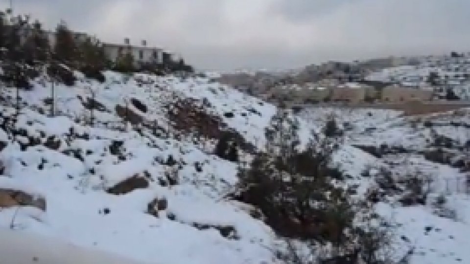 Ierusalimul, "paralizat" de o furtună de zăpadă