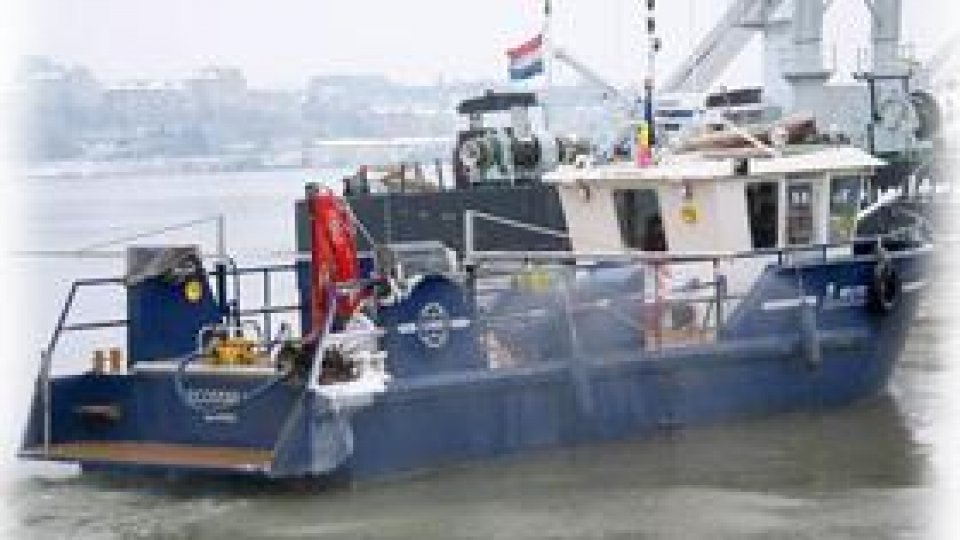 Operaţiune de ecologizare pe Dunăre, la Drobeta Turnu Severin