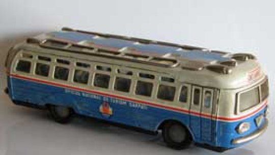 Ce jucării cumpărăm de Crăciun şi Moş Nicolae?