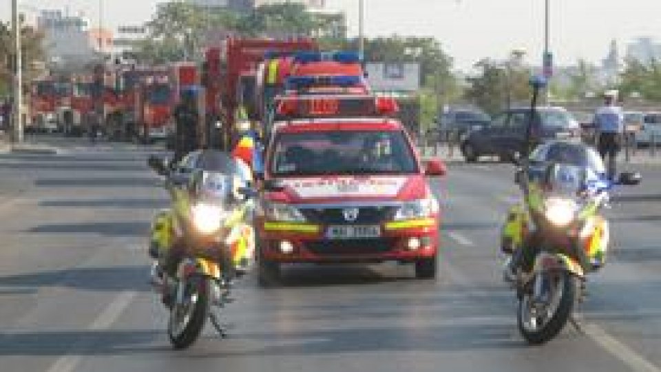 Românii au încredere în pompieri, armată şi biserică