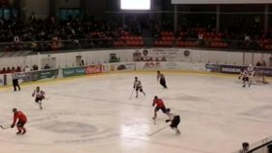 Reprezentativa de hochei a României, ultimul loc la FOTE 2013