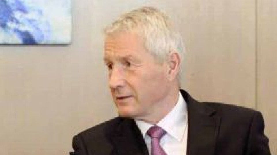 Parlamentarii români, "fără imunităţi excesive"