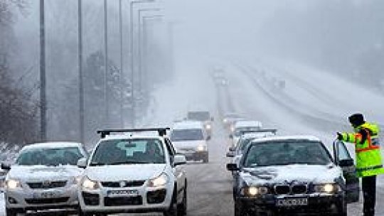 Ninsorile şi viscolul revin în sudul ţării