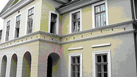 Mi-e dragă România pentru Teatrul Mihai Eminescu din Oraviţa