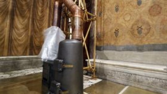 Catolicii îşi aleg noul Papă