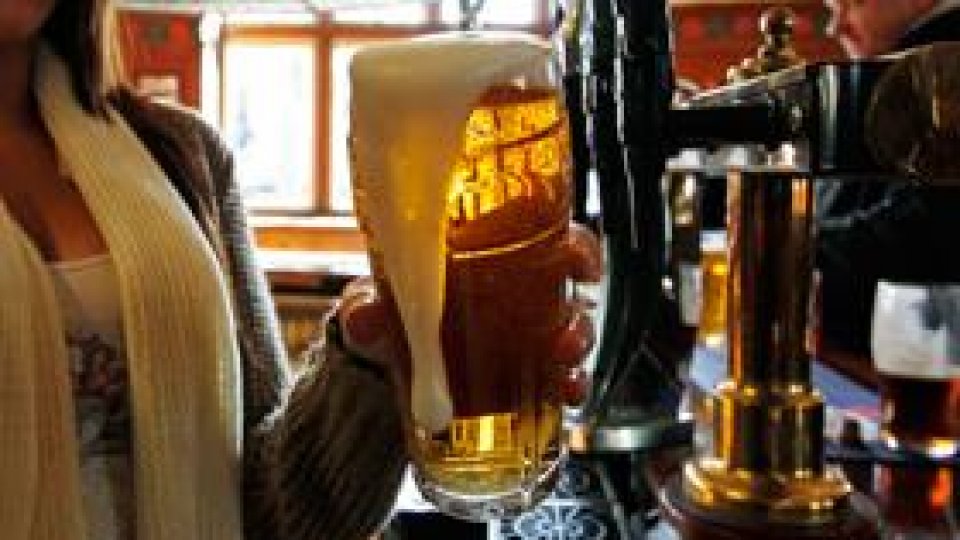 Rata anuală a inflaţiei a scăzut la 5,25% în martie