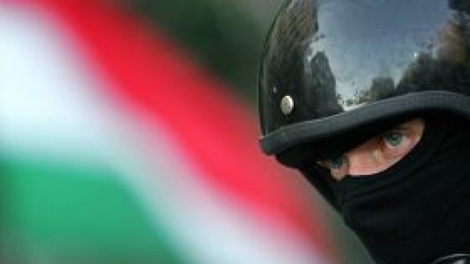 Poliţişti ungari, reţinuţi după decesul unui cetăţean român