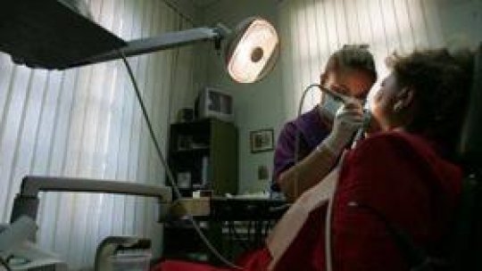 Dentiştii nemulţumiţi de unele decizii ale Ministerului Sănătăţi