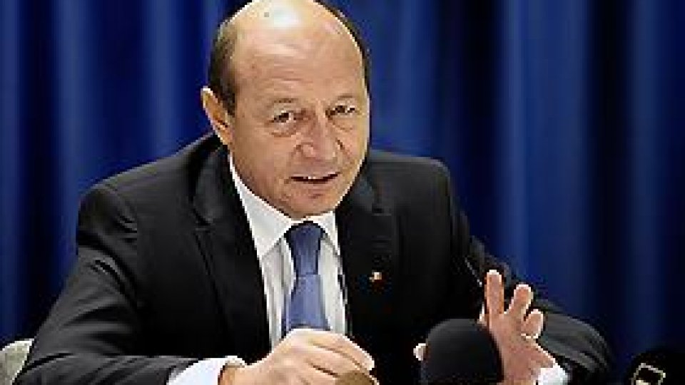 President Traian Basescu, involved in an easy accident