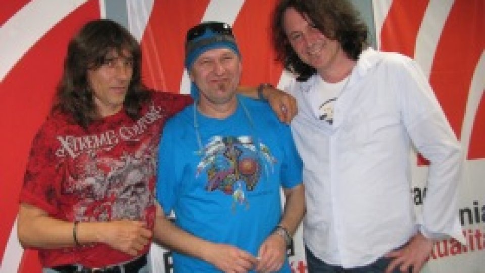 Invitaţi: RezidentEx şi Vizi Imre