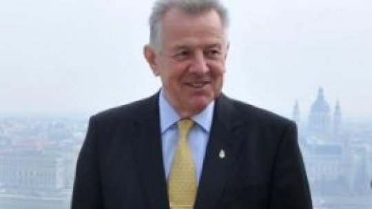 Fostul preşedinte al Ungariei nu-şi recapătă titlul de doctor