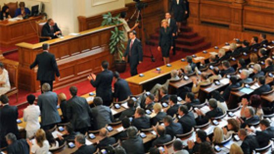 Jocuri politice în prima zi de lucru a noului Parlament bulgar