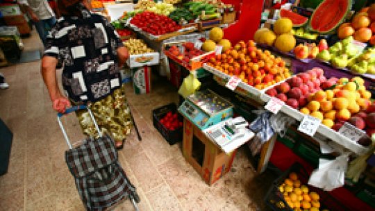 Micii comercianţi caută soluţii la concurenţa hypermarketurilor