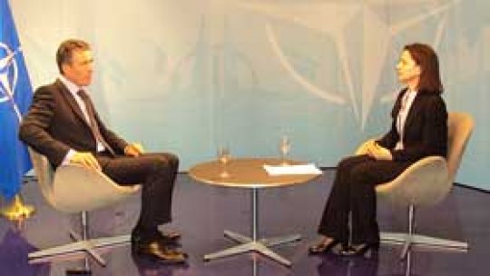 NATO's Rasmussen in Bucharest for talks with Romanian official