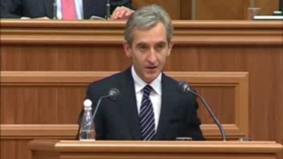 Noul guvern al Republicii Moldova a depus jurământul