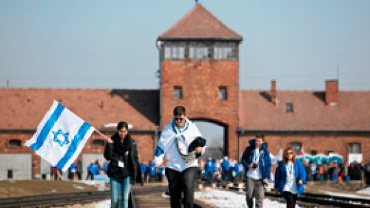 Un presupus fost gardian de la Auschwitz, arestat