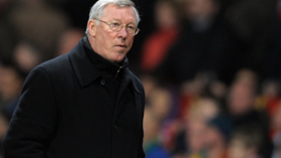 Antrenorul Alex Ferguson se retrage de la Manchester United