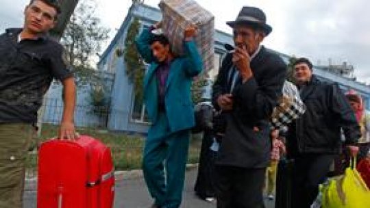 Amnesty International calls off gypsies eviction 
