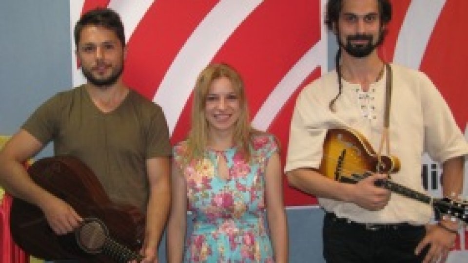 Invitaţi: Soul Serenade