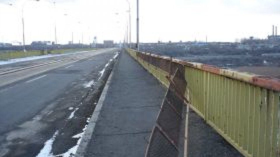 Principala cale de acces în combinatul Arcelor Mittal, închisă