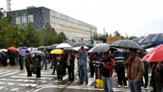 Chimiştii şi petrochimiştii anunţă proteste