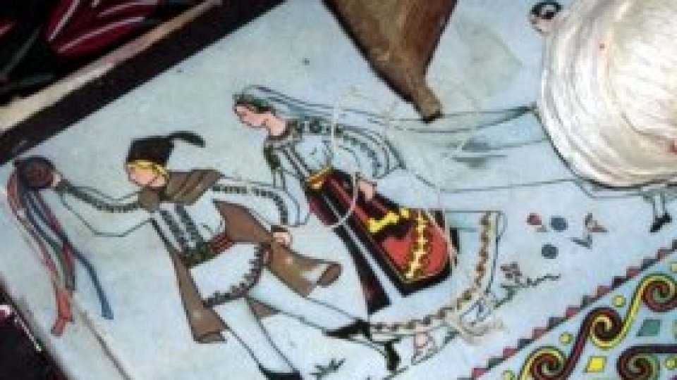 Meșteșugurile reinventează o comunitate: Dezmirul