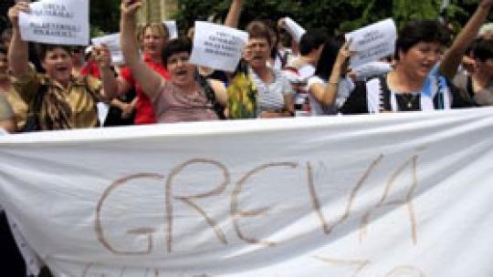 Protest spontan la Administraţia Financiară din Timişoara