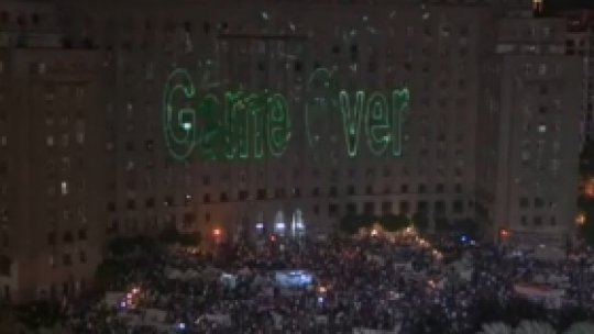 Egiptul "trebuie să revină la procesul democratic"